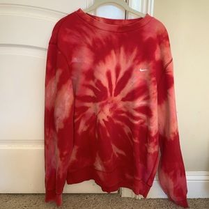 red nike bleach dyed crewneck!!